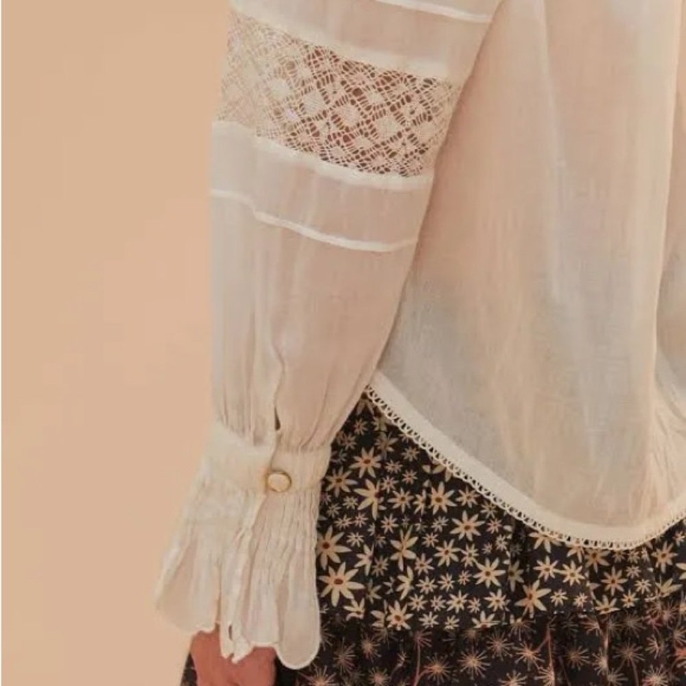 FARM Rio White Ruffled Bib Collar Blouse - Picture 2 of 4
